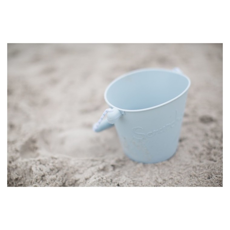 skladane-wiaderko-do-wody-i-piasku-scrunch-bucket-blekitny-3